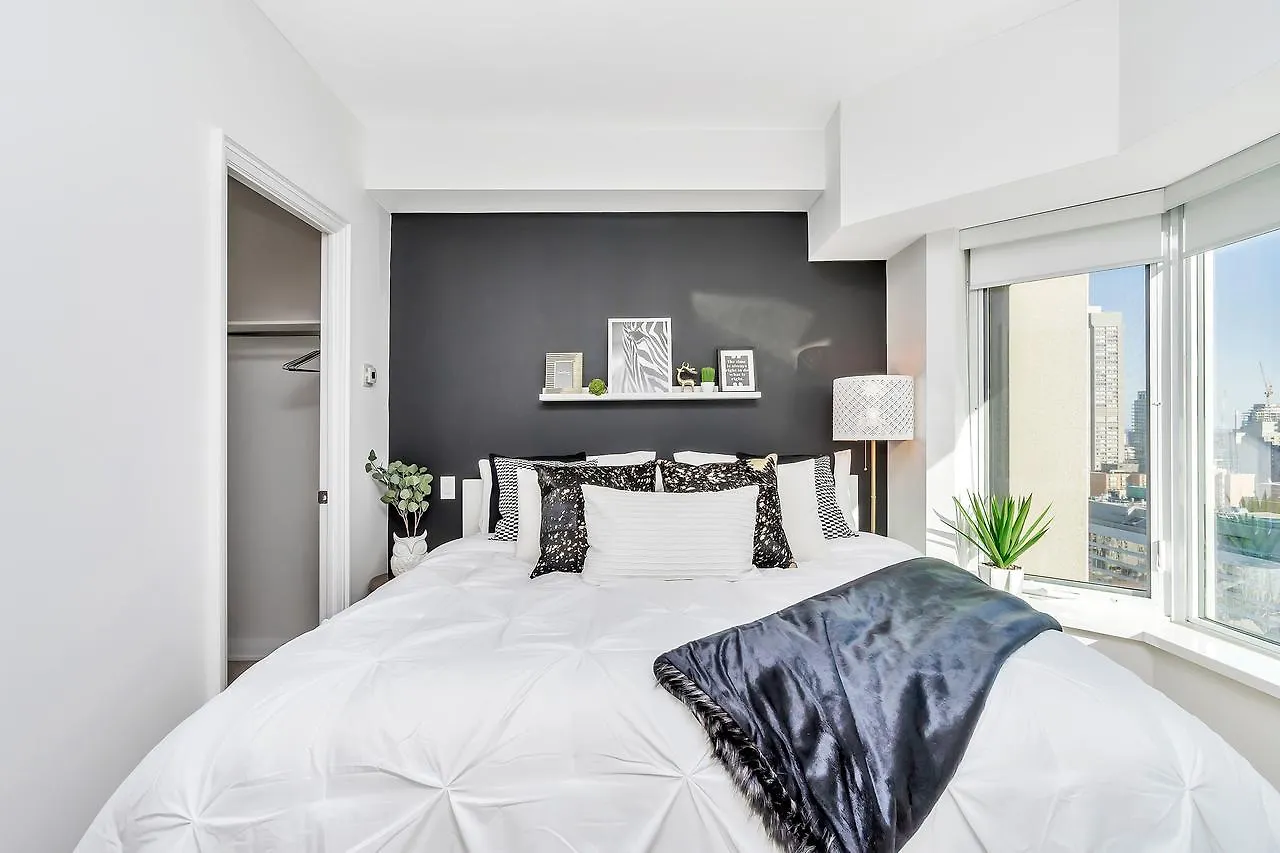 Classic & Trendy Yorkville Condo Toronto