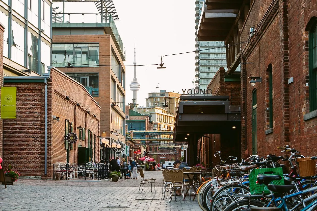 Classic & Trendy Yorkville Condo Toronto